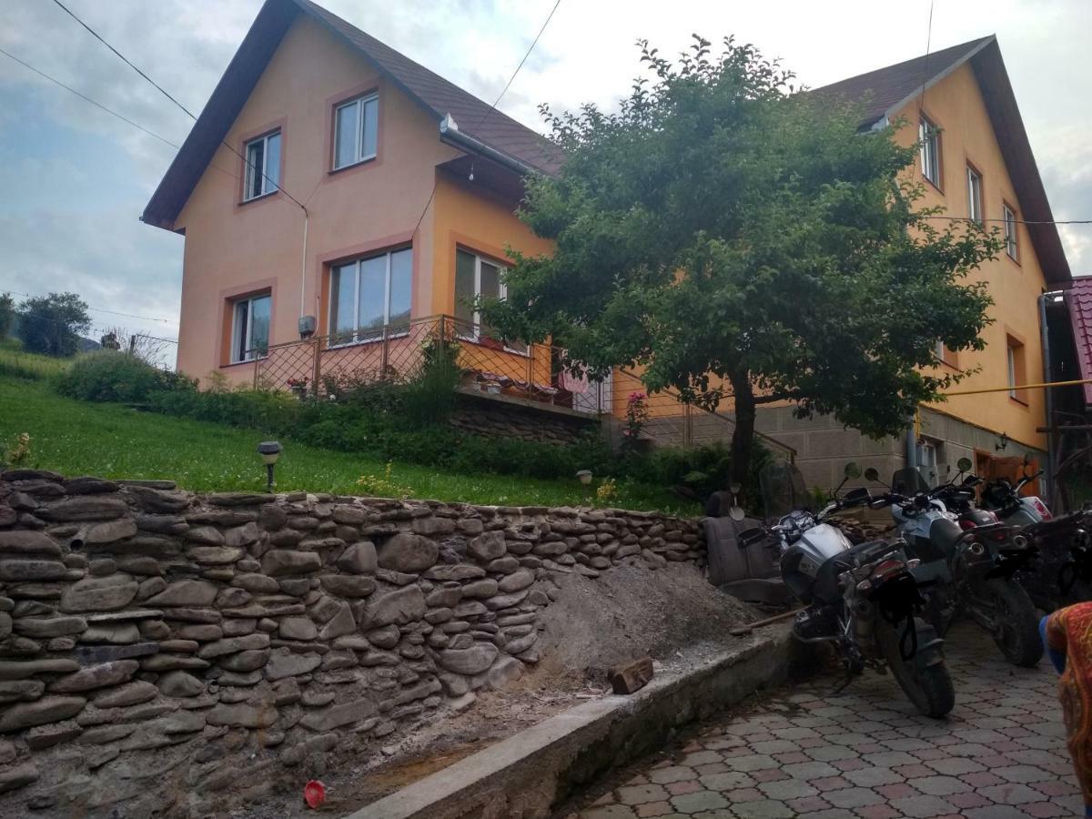 Садиба" У Василя" Volovets Extérieur photo
